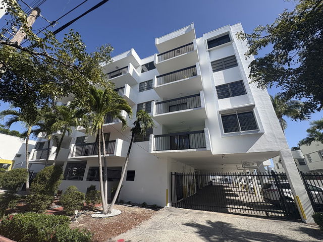 Nautico Bay Club Condo photo 2